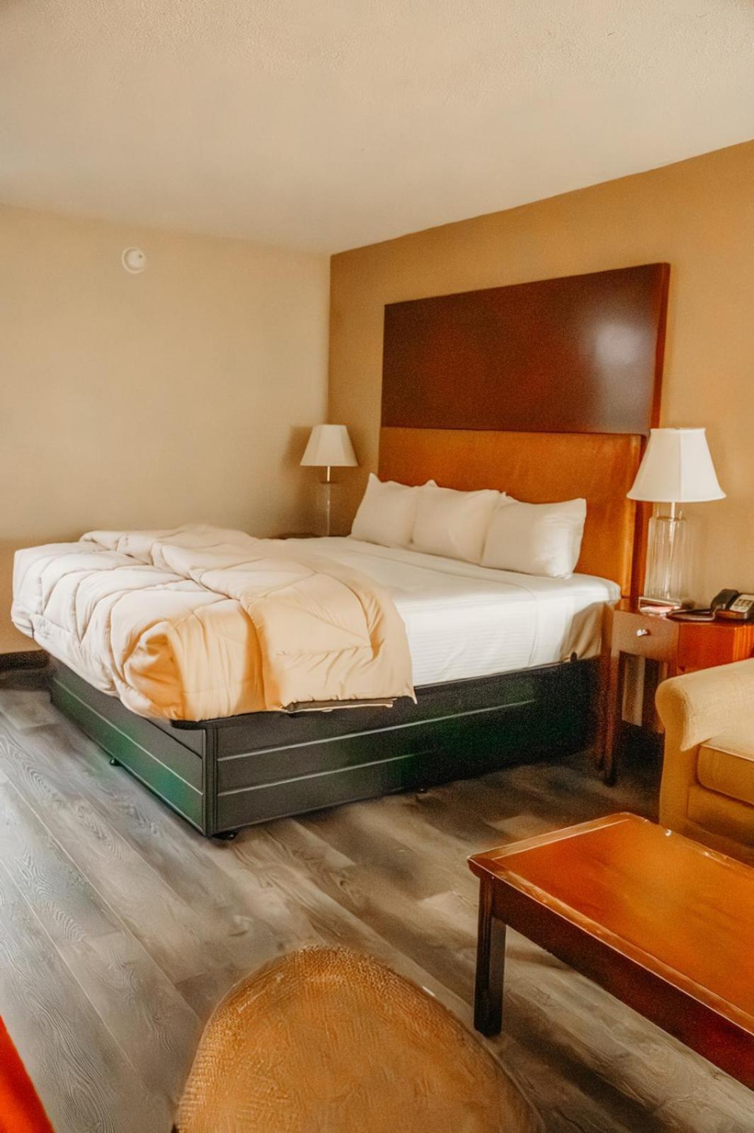 Country Garden & Suites 벤톤 객실 사진